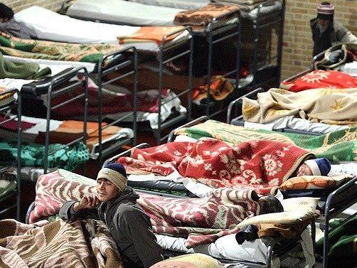 کارتن خواب های همدانی شب ها سرما رو حس نمی نمایند